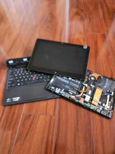 Lenovo Helix 2 in 1 Laptop/Tablet - For Spare Parts