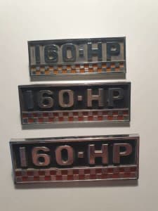 Chrysler Valiant - 160HP badges, complete set.