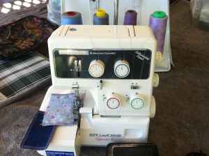 Janome Ezy Lock 304d Overlocker. Excellent Condition Serviced & Tested