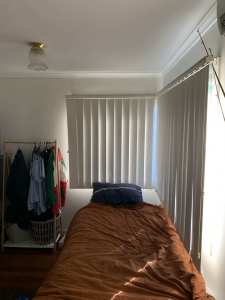 Bed in hall for rent short term or long term