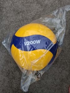 Mikasa Volleyball V200W Brand New