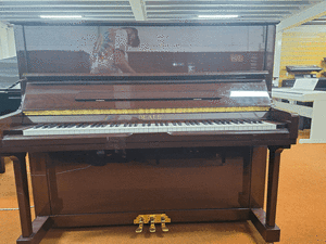 Beale UP130T5 Upright Piano