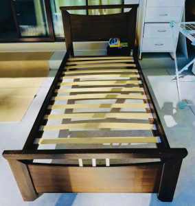 Single bed, free delivery