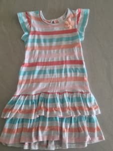 Girls Grey Blue Orange Striped Summer Frill Dress with flower
Size: 6