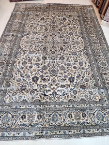 Stunning large Persian handmade soft wool Kashan360*245 cm
Pure wo