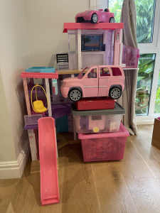Barbie dream house full set and LOL set 