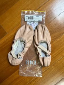 Bloch Ballet Shoes size 13