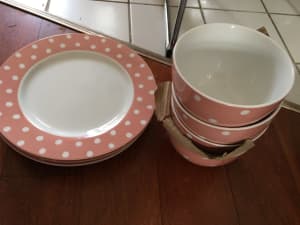 Modernliving porcelain dinnerware for sale