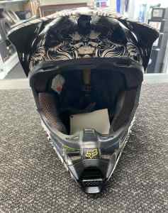 Helmet Fox Pilot V3 057600013233