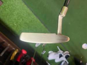 Ping Anser Right hand 9/10 with woven graphite shaft