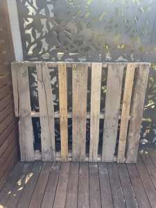 Give away old pallet