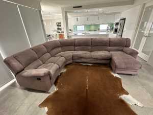 7 Seater Lounge - Sofa Bed