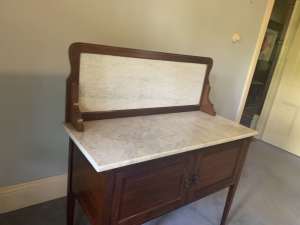 Antique 1930’s era marble topped wash stand