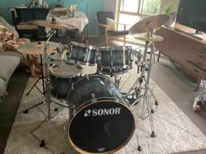 Professional / recording drum kit