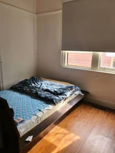 Boxhill Room available for girls indian pak,Nepal single700$,900couple