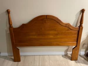 Solid timber bedhead, queen size, Australian made