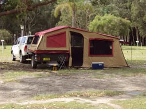 7 X 4 Camper trailer with fully enclosed zip on annex