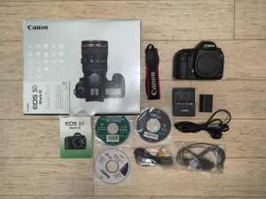 Canon 5d m3 body with box and all original accessories