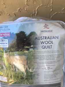 Wool queen size quilt good quality
