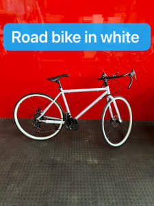 road bike/ super quality / good price/ local pick up in Melbourne 
