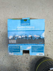 Garden edging X 2