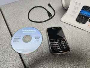 black berry in good condition