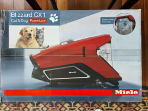 MIELE BLIZZARD CX1 CAT & DOG BAGLESS VACUUM CLEANER NEW UNWANTED GIFT