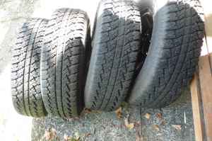 Tyres AS NEW 225/75/15C All Terain MAXTREK SU800 x Four