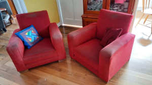 2 Retro Red Lounge Chairs
