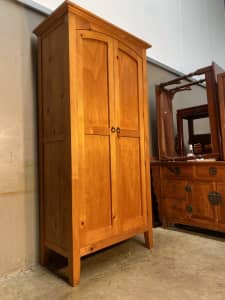 Nearly new solid wood wardrobe with 2 doors