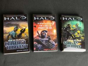 HALO book set | RARE XBOX collectable from Game