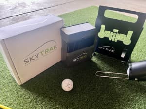 Skytrak Golf Launch Monitor - Golf Simulator