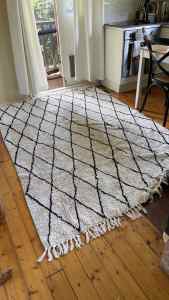 Large carpet rug