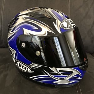 Integral Motorcycle Helmet Nolan X-Lite 801RR Devil, Size M