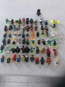 Bulk lego minifigures 