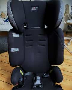 Mothers Choice Car Booster Seat (Excellent Condition)-*Colour: Black