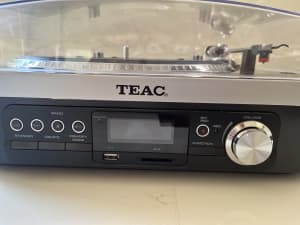 TEAC record player to Usb