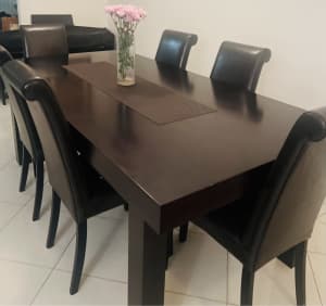 Nick Scali Modern Dining Table with 6 chairs for Free