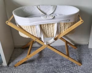 Born with Style Moses Basket