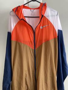 Nike lightweight zip jacket