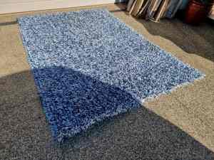 Carpet Call Thick Yarn Blue Spaghetti Shag Rug 200x290cm RRP $549