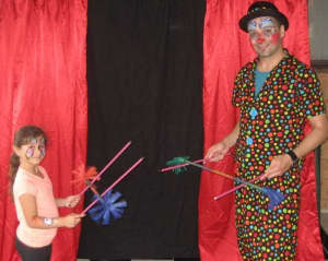 Party host kids entertainer discos face painter balloons spiderman Campbelltown Campbelltown Area Preview