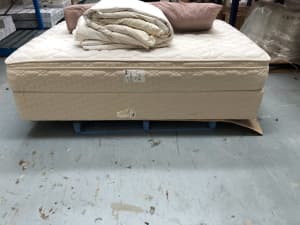 Queen size mattress and base, almost new, base on wheels