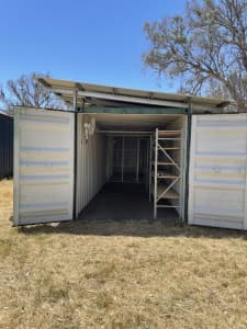 Sea container Workshop/ Storeroom 40’ - double roof
