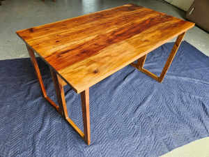 Fold up dining table