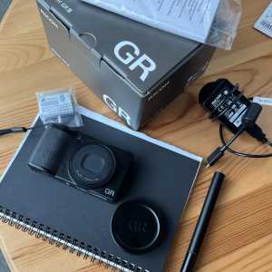 Ricoh GRIII GR3 Camera Like new condition