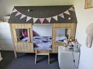 Cubby House Childrens bed