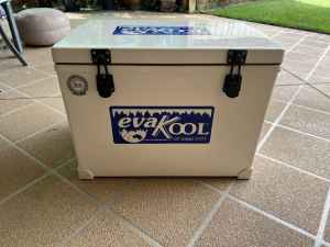 60L Evakool Ice box brand new