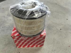 Toyota Hilux Genuine Air filter 17801-0C010