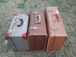 Vintage Suitcases / Ports - Prices $50 each